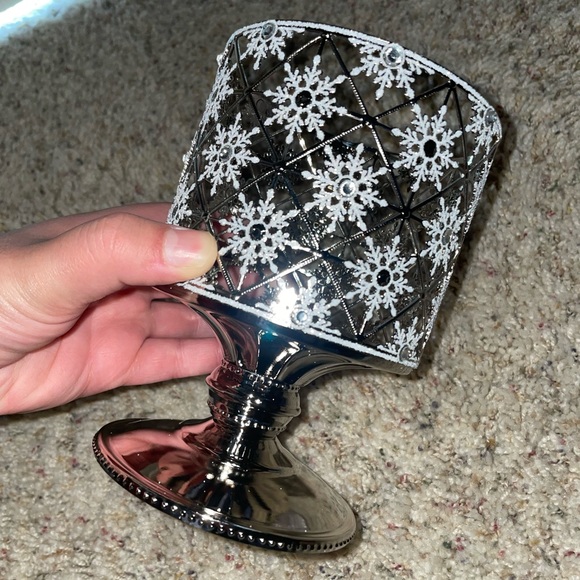 BBW works gel flake candle holder ❄️ - Picture 2 of 13